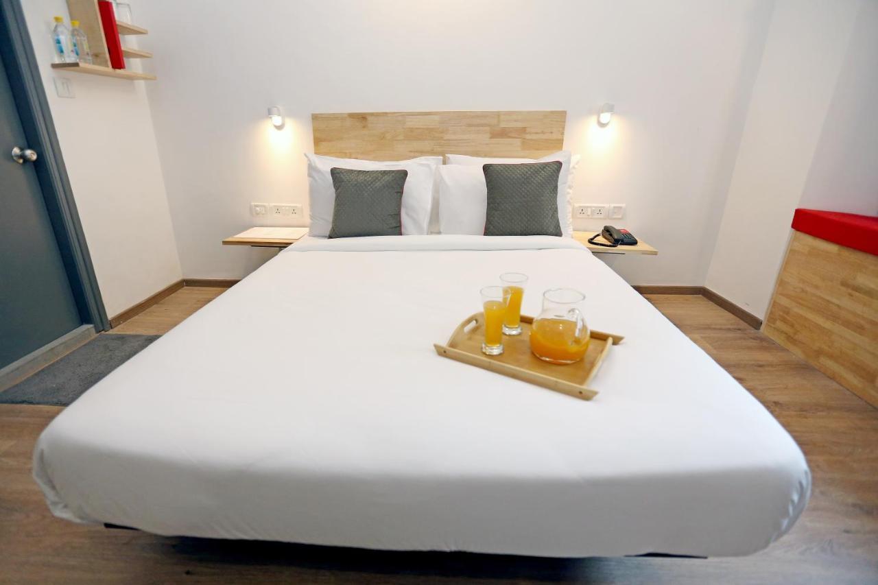 Oyo Townhouse 17 Huda City Center Near Leisure Valley Park Gurgaon Buitenkant foto